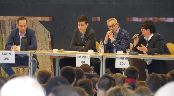 190405_AN_Podiumsdiskussion_1.jpg  
